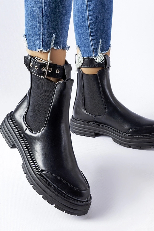 Schwarze Stiefeletten mit...