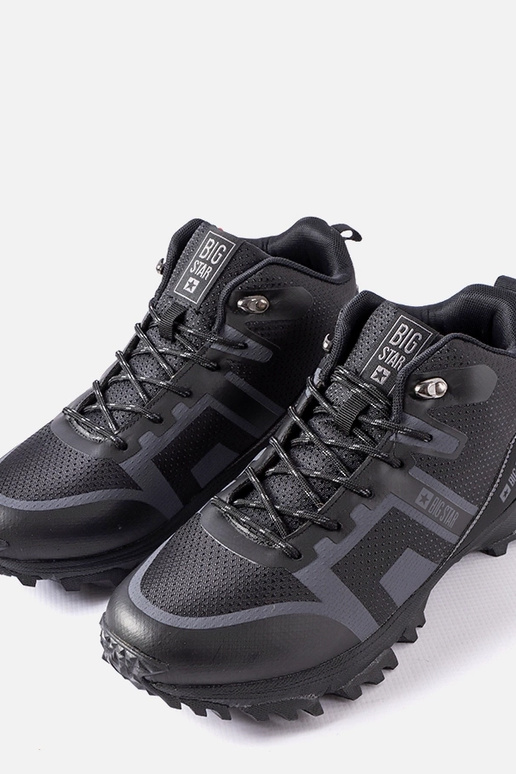 Schwarze isolierte Big Star-Stiefel... Schwarze isolierte Big Star-Stiefel...