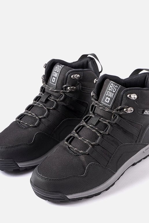 Schwarze isolierte Big Star-Stiefel... Schwarze isolierte Big Star-Stiefel...