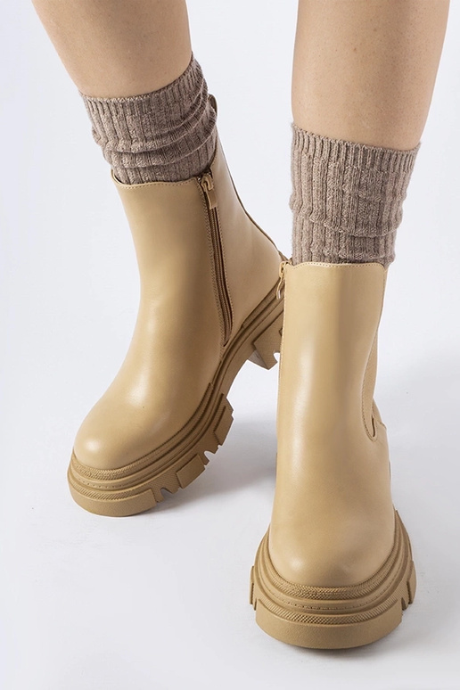 Beige Stiefeletten mit Gummieinsatz...