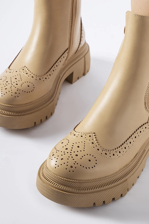 Bottines beige foncé avec surpiqûres...