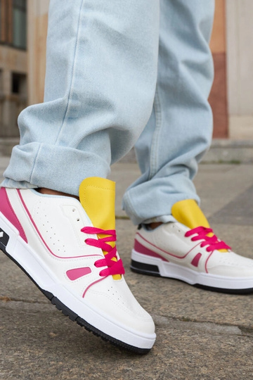 Baskets Archie roses et blanches avec languette jaune