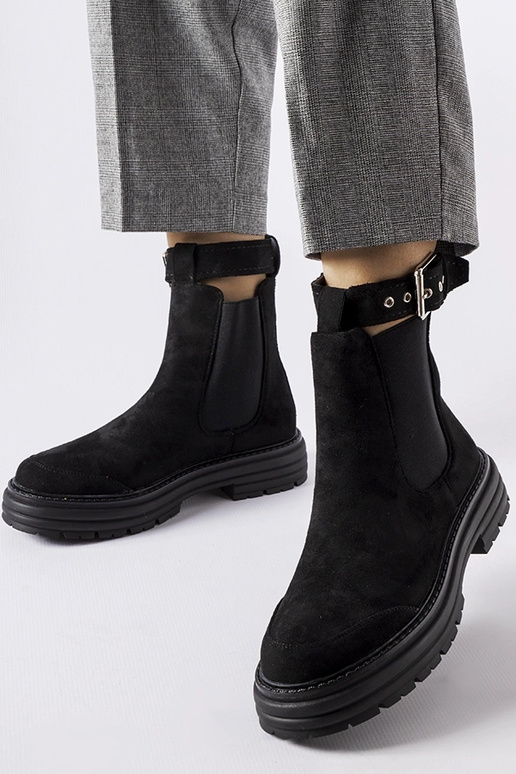 Schwarze Stiefeletten mit...