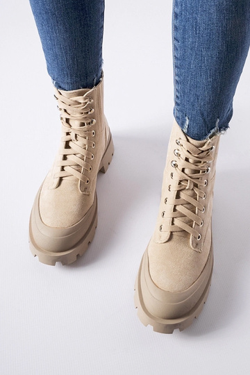 Beige Stiefel aus... 2
