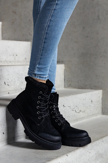 Bottines noires à...