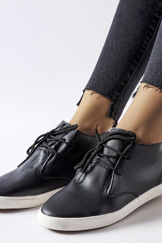 Schwarze Stiefeletten Cavarzere