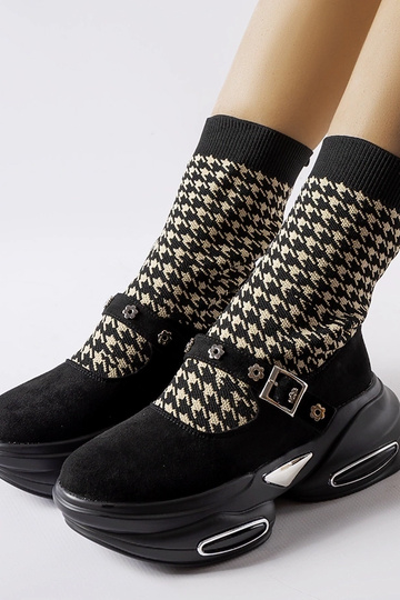 Ivans schwarze Stiefeletten mit Hahnentrittmuster