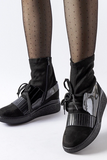 Schwarze Spoleto-Stiefel mit Keilabsatz 2