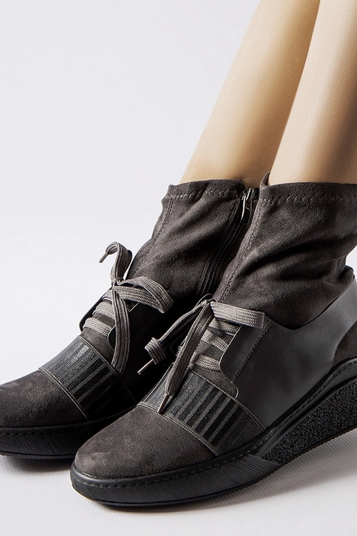 Bottines Spoleto grises à talon compensé