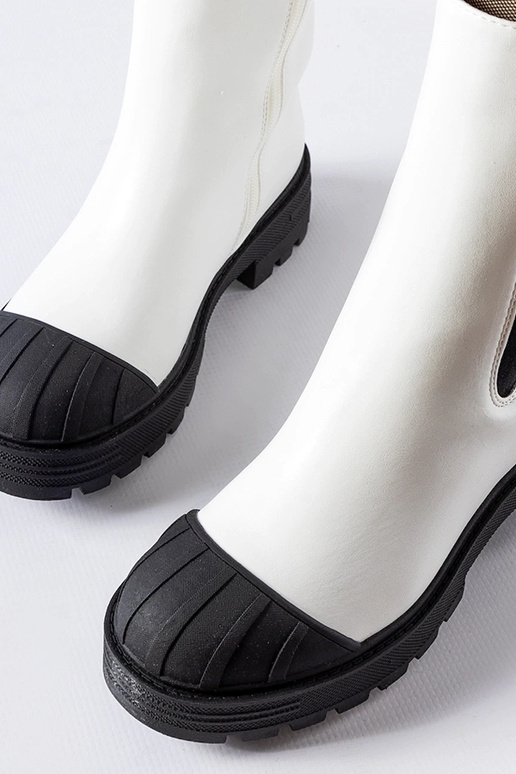Witte klassieke winter boots,...