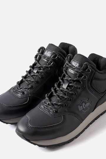 Schwarze warme Stiefel, „Lee Cooper LCJ-23-31-3060M" 2