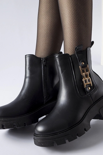 Zwarte stevige laarsjes met... 2