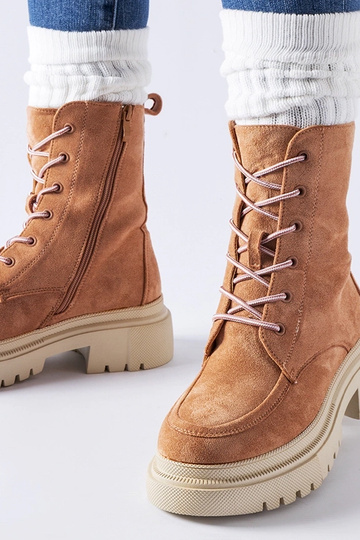 Rosa Wanderstiefel mit...