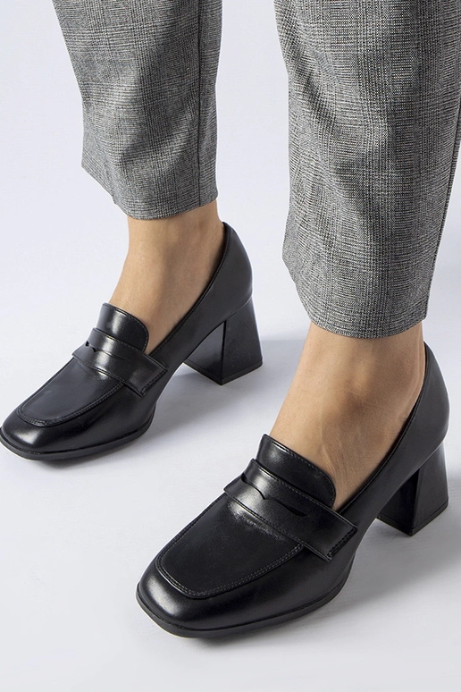 Sorte lakpumper Beroide