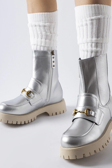 Botines isolées argentées...