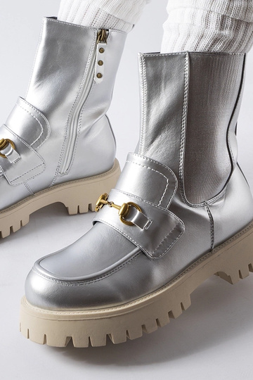 Botines isolées argentées... 2