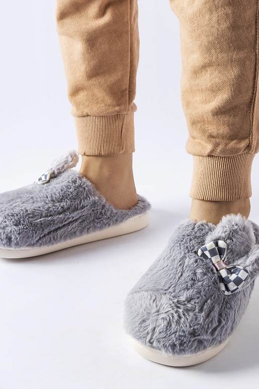 Grå isolerede dametøfler med ører Buga