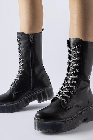Schwarze, warme Middletown-Stiefel aus echtem Leder
