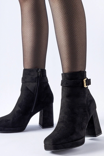 Schwarze isolierte...