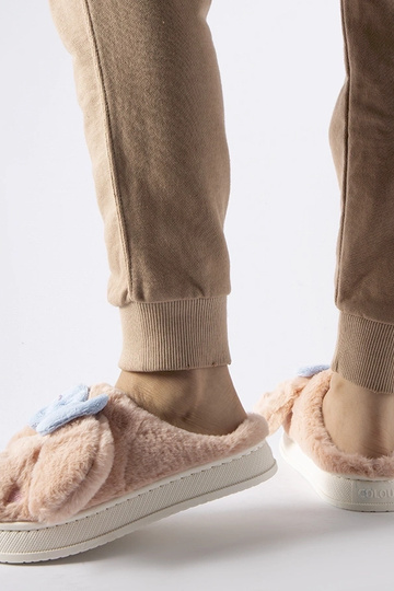 Chaussons chauds roses avec... 2