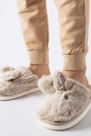 Beige warme Hausschuhe mit...