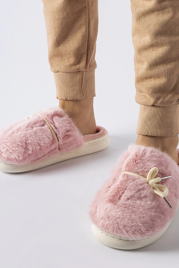 Chaussons roses avec cordon décoratif Medoro 2