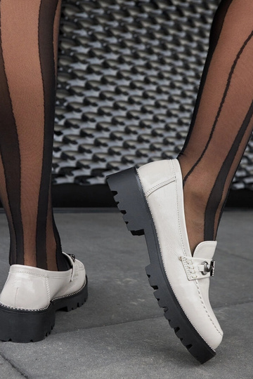 Grijze lakleren... 2