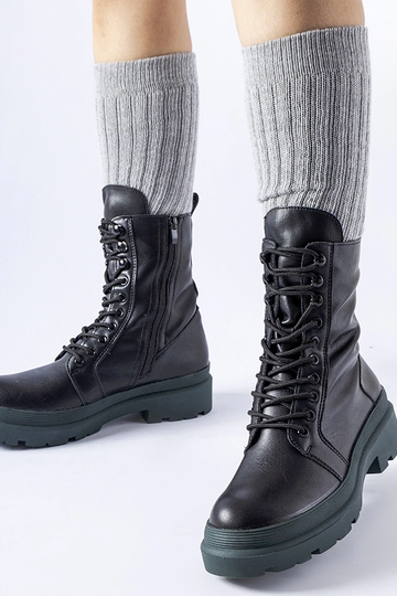 Sorte vandrestøvler med...