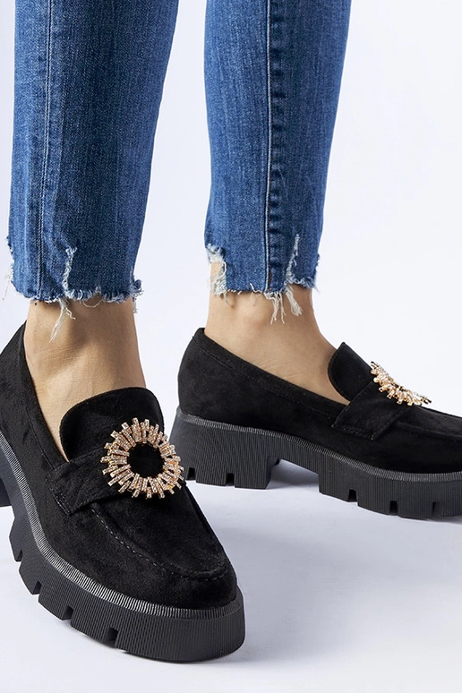 Sorte loafers dekoreret med et... Sorte loafers dekoreret med et...