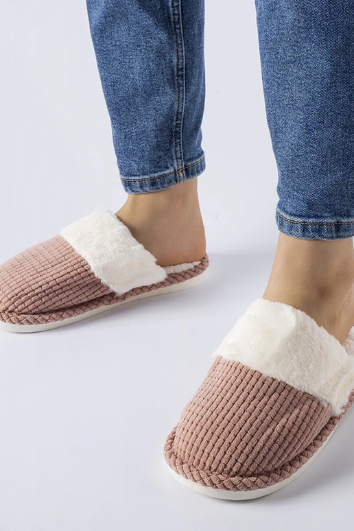Chaussons chauds roses Frappier
