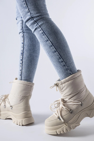 Beige isolierte... 2