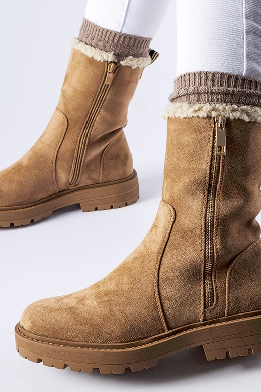 Bottines isolées beiges avec...