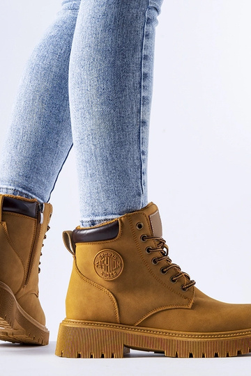 Bottines classiques brunes... 2