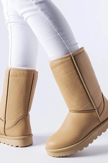 Bottes de neige classiques...