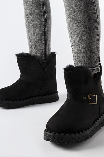 Bottes de neige noires...