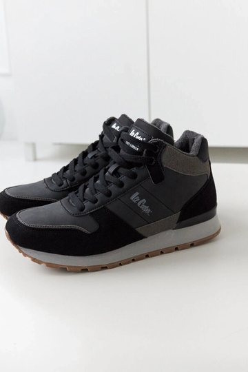 Schwarze Sneakers Lee Cooper LCJ-23-31-3066M