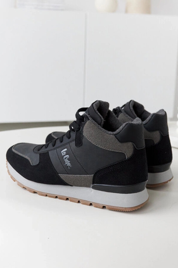 Baskets noires Lee Cooper... 2