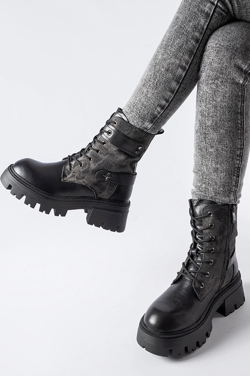 Zwarte gevoerde wandelschoenen met...