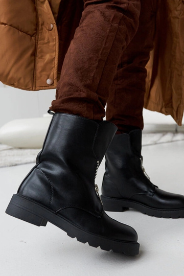 Bottines zippées isolées...