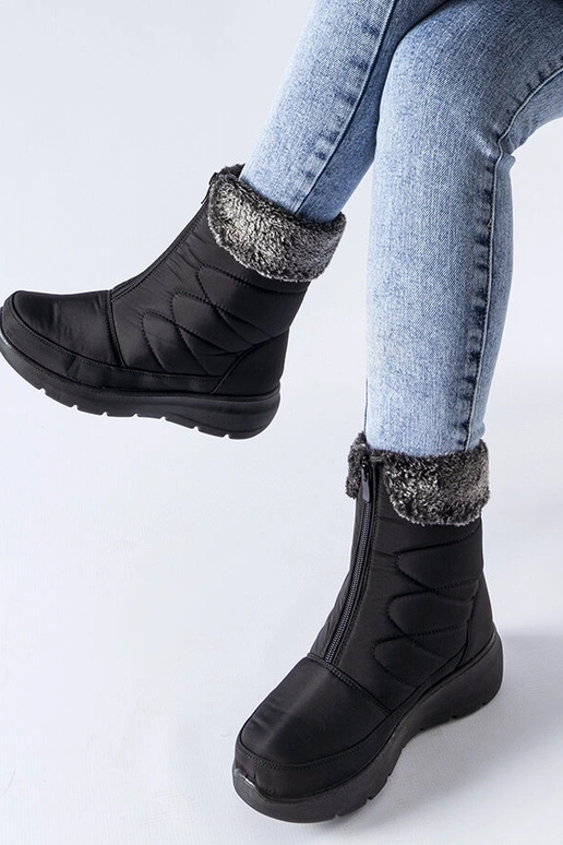 Schwarze Schneestiefel mit niedrigem...