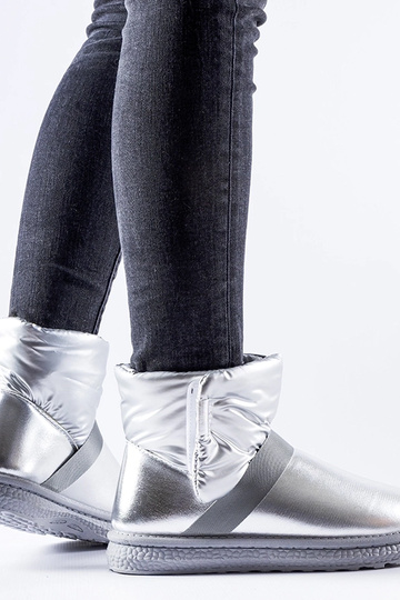 Bottes de neige courtes...