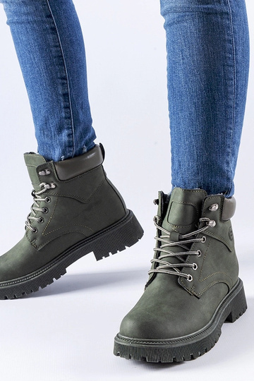 Groene gevoerde klassieke...