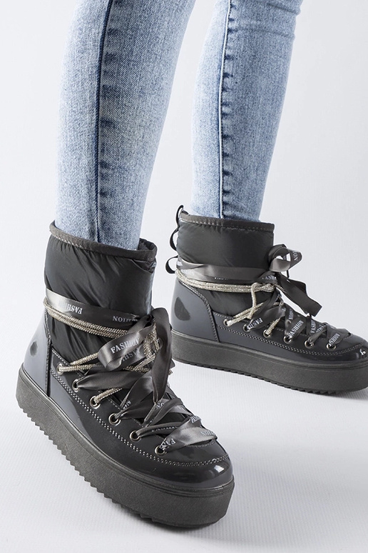 Bottines de neige laquées grises avec... Bottines de neige laquées grises avec...