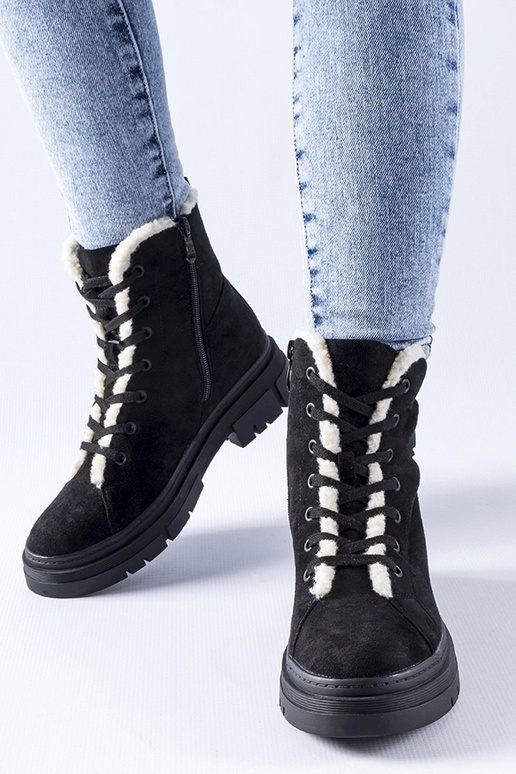 Zwarte geïsoleerde schoenen van...