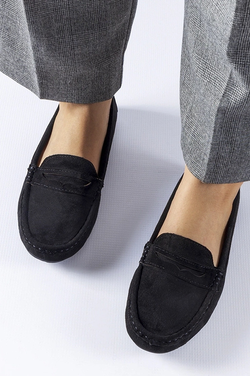 Mocassins noirs en suède synthétique...