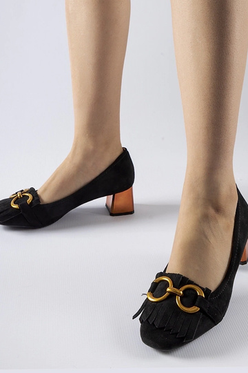 Schwarze Pumps mit...