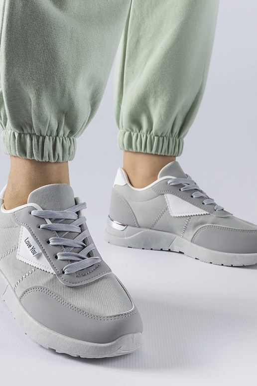 Sneakers Geraldino aus grauem Stoff Sneakers Geraldino aus grauem Stoff