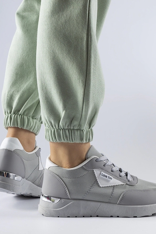 Sneakers Geraldino aus grauem Stoff Sneakers Geraldino aus grauem Stoff