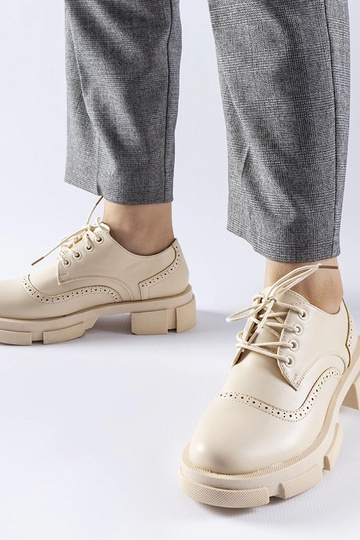 Beige veterschoenen Piazzetta