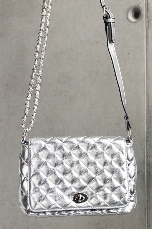 Sac messager matelassé argenté Quartilla Sac messager matelassé argenté Quartilla